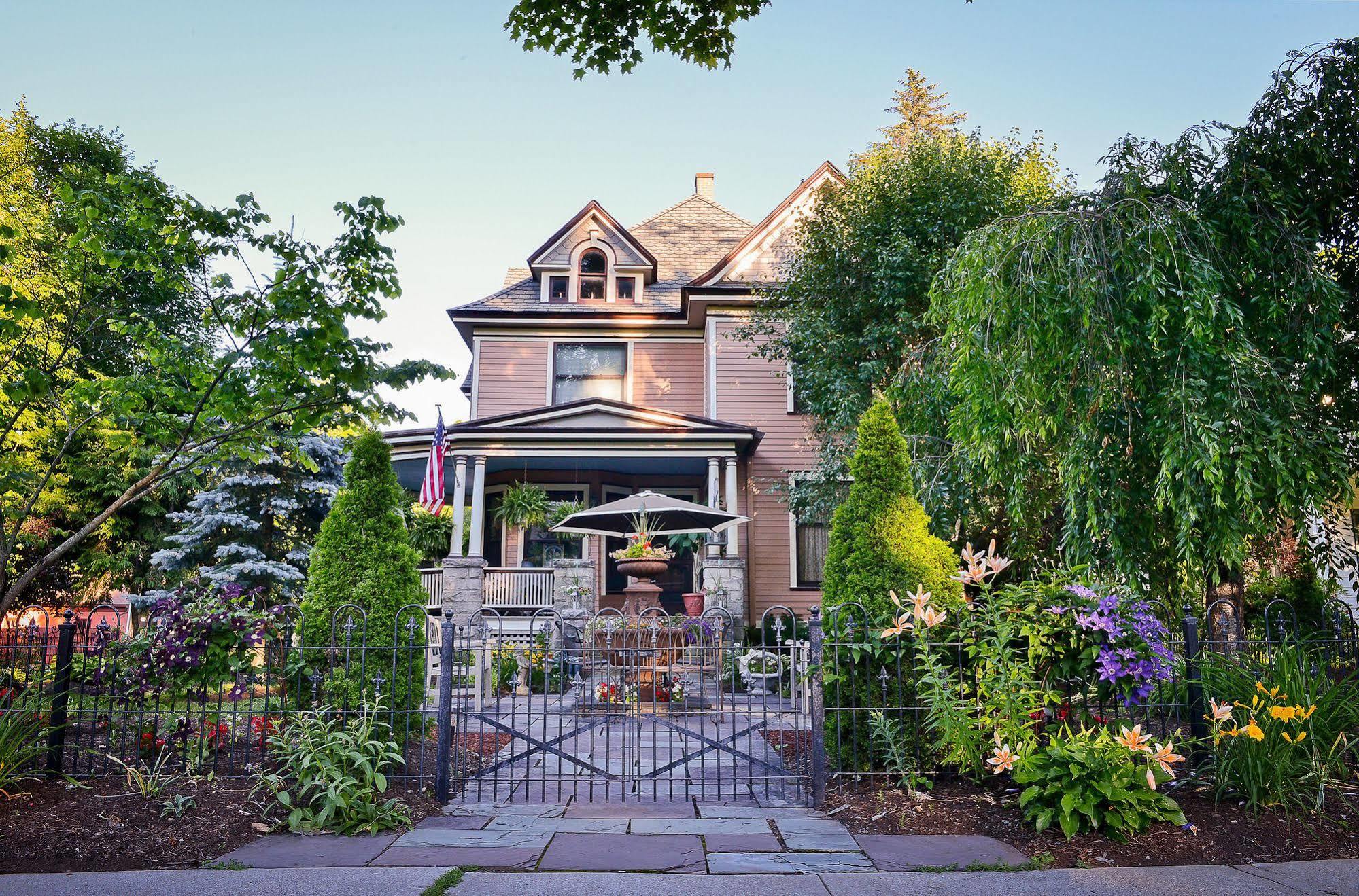 La Belle Auberge Wellsboro Esterno foto